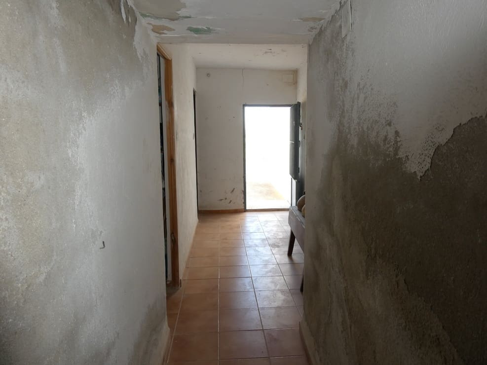 6 Zimmer Haus zu verkaufen in Benamaurel - 120.000 € (Ref: 9891473)