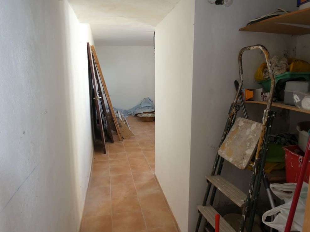 6 Zimmer Haus zu verkaufen in Benamaurel - 120.000 € (Ref: 9891473)