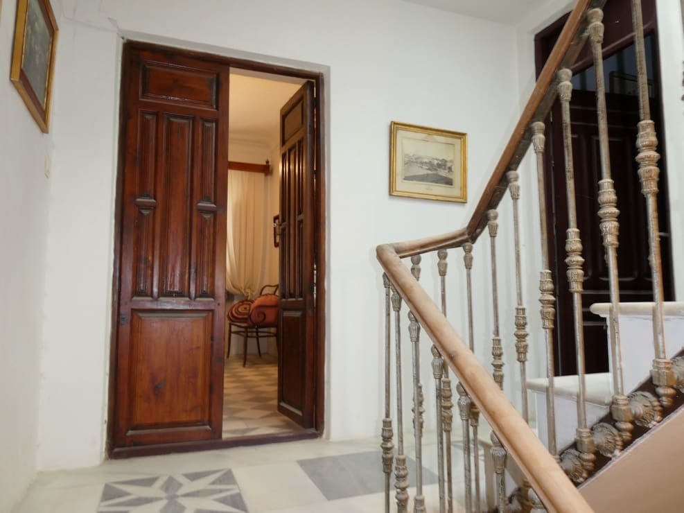 6 Zimmer Haus zu verkaufen in Benamaurel - 120.000 € (Ref: 9891473)