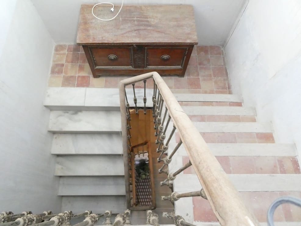 6 Zimmer Haus zu verkaufen in Benamaurel - 120.000 € (Ref: 9891473)