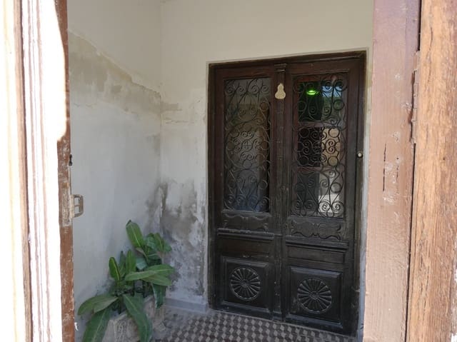 6 Zimmer Haus zu verkaufen in Benamaurel - 120.000 € (Ref: 9891473)