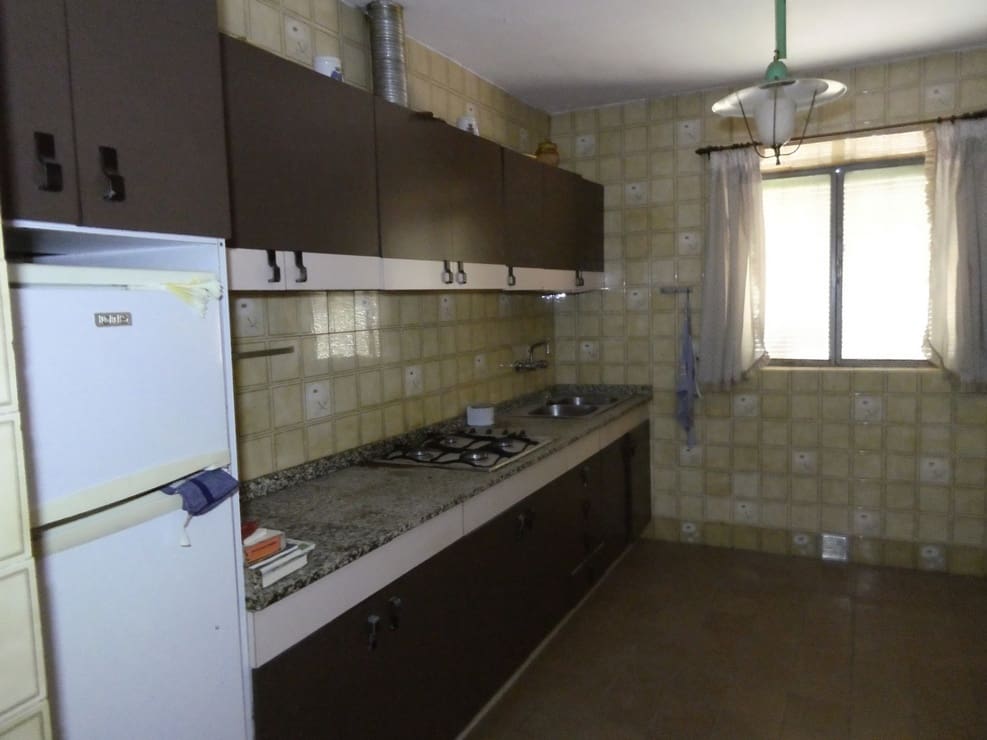 Casa en Baza en venta con garaje - 160.000 € (Ref: 9897237)
