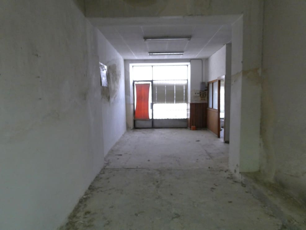 Casa en Baza en venta con garaje - 160.000 € (Ref: 9897237)
