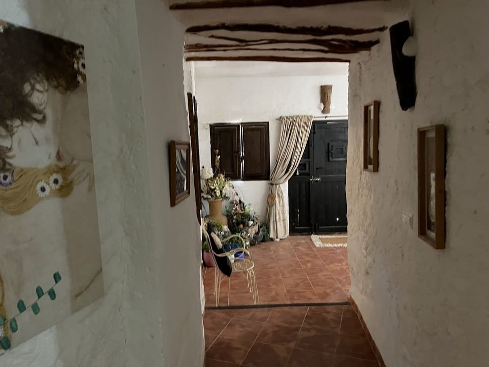 6 bedroom Commercial for sale in La Alqueria - € 205,000 (Ref: 9908780)