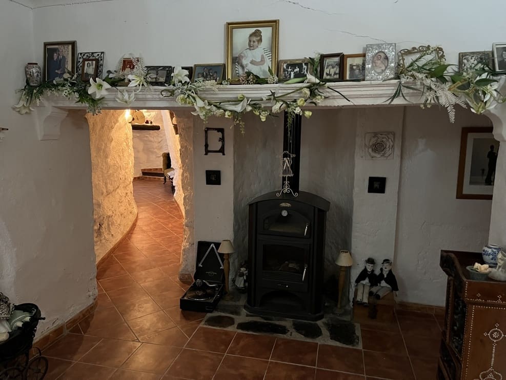 6 bedroom Commercial for sale in La Alqueria - € 205,000 (Ref: 9908780)