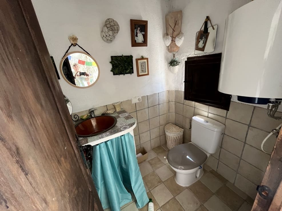 6 bedroom Commercial for sale in La Alqueria - € 205,000 (Ref: 9908780)