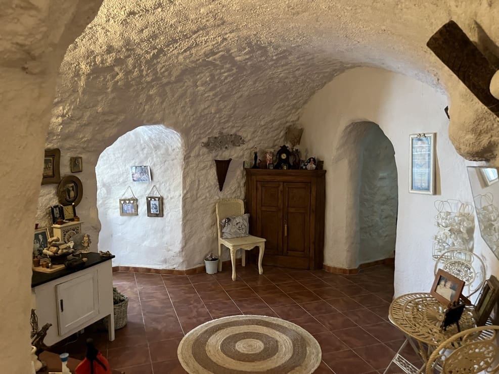 6 bedroom Commercial for sale in La Alqueria - € 205,000 (Ref: 9908780)
