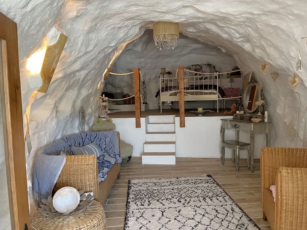 6 bedroom Commercial for sale in La Alqueria - € 205,000 (Ref: 9908780)