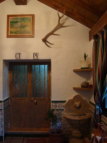 6 bedroom Finca/Country House for sale in Gor with pool - € 425,000 (Ref: 9911532)