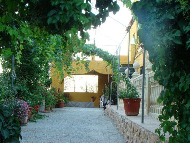 6 bedroom Finca/Country House for sale in Gor with pool - € 425,000 (Ref: 9911532)