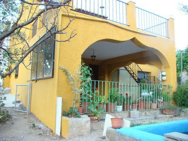 6 bedroom Finca/Country House for sale in Gor with pool - € 425,000 (Ref: 9911532)