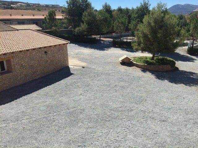6 bedroom Finca/Country House for sale in Gor with pool - € 425,000 (Ref: 9911532)