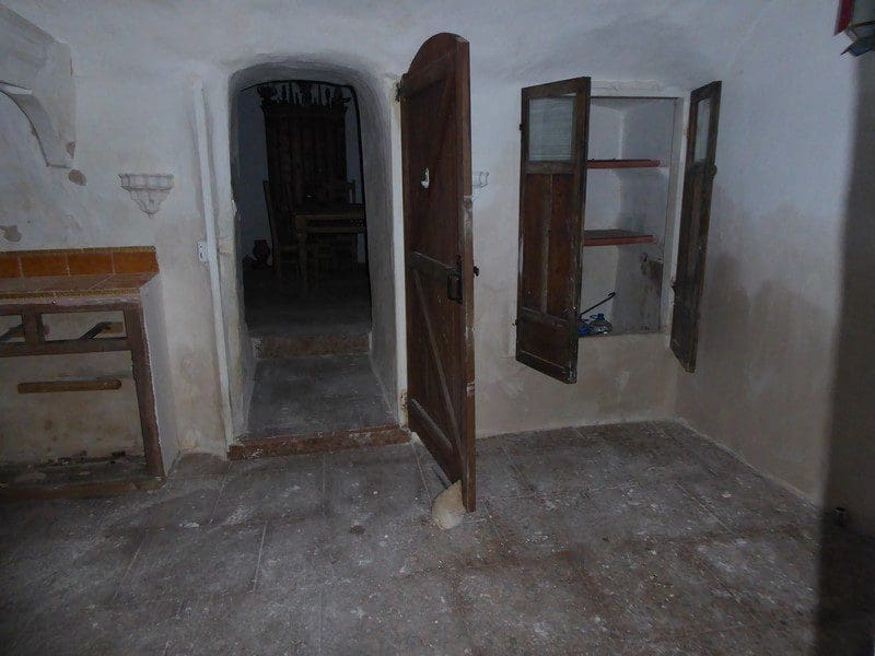 4 soveværelse Finca/Landehus til salg i La Alqueria - € 65.000 (Ref: 9914823)