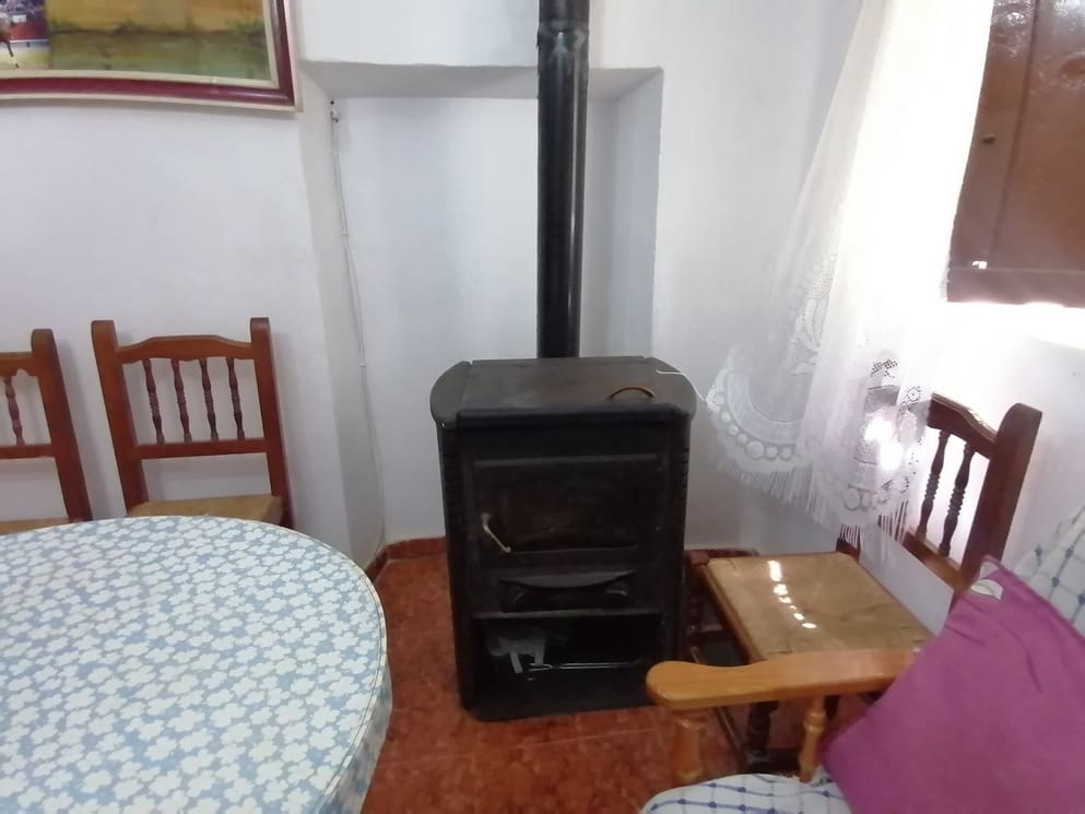 3 sypialnia Finka/Dom wiejski na sprzedaż w Baza - 128 000 € (Ref: 9927835)