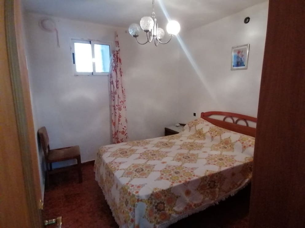 3 sypialnia Finka/Dom wiejski na sprzedaż w Baza - 128 000 € (Ref: 9927835)