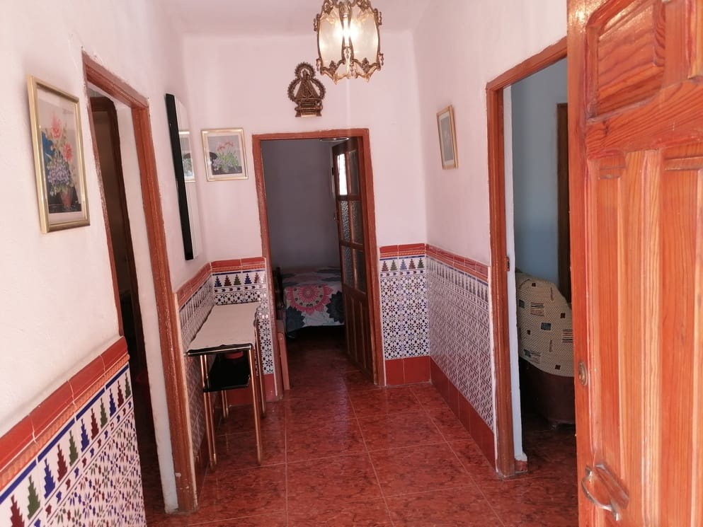 3 sypialnia Finka/Dom wiejski na sprzedaż w Baza - 128 000 € (Ref: 9927835)