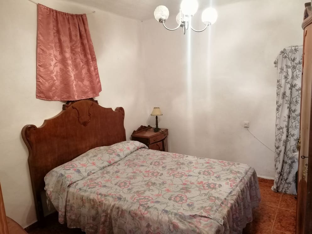 3 sypialnia Finka/Dom wiejski na sprzedaż w Baza - 128 000 € (Ref: 9927835)
