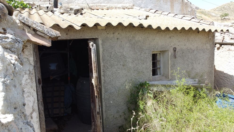 3 sypialnia Finka/Dom wiejski na sprzedaż w Baza - 128 000 € (Ref: 9927835)