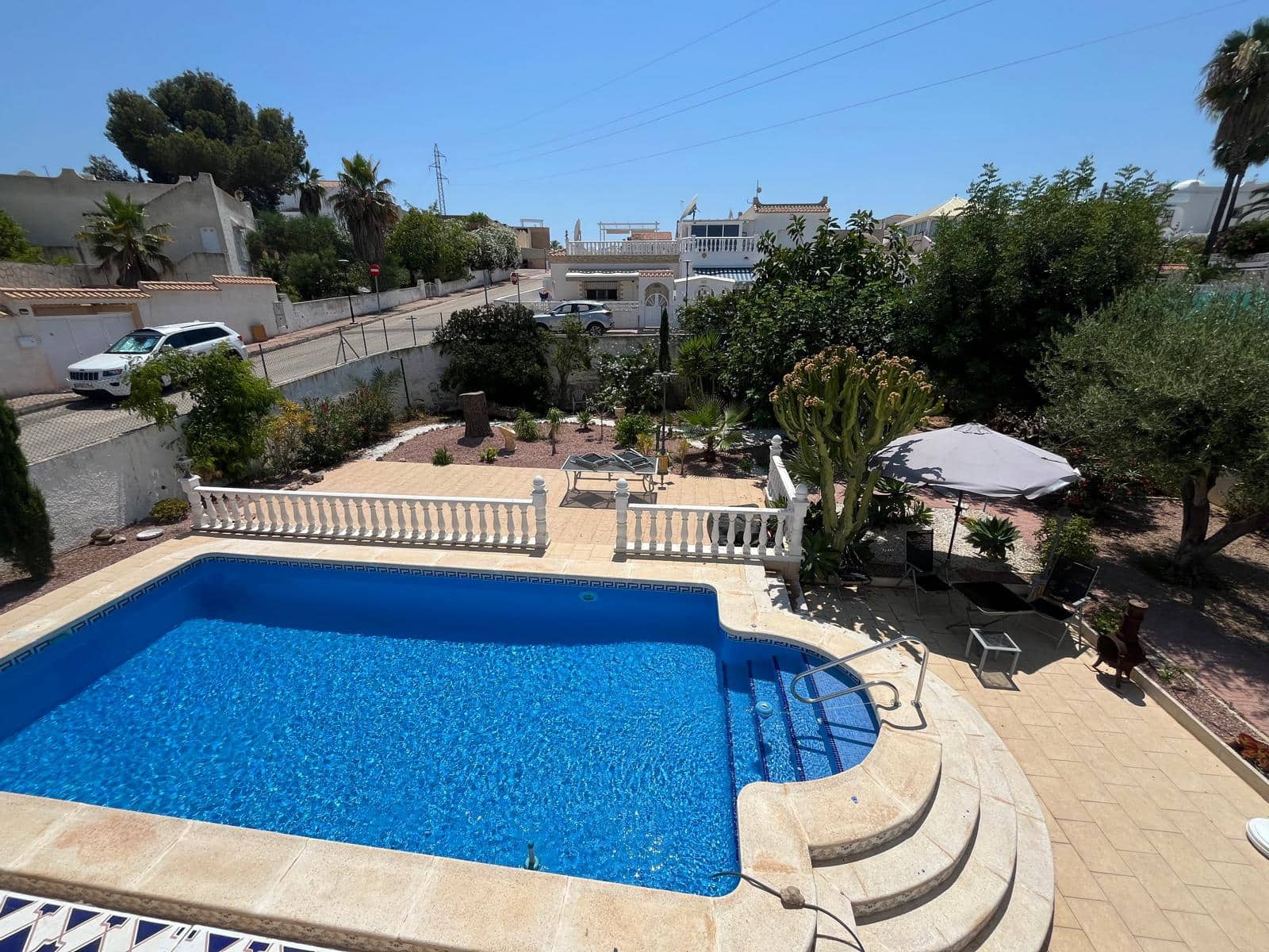 3 soveværelse Villa til salg i Blue Lagoon med swimmingpool garage - € 359.000 (Ref: 9101662)