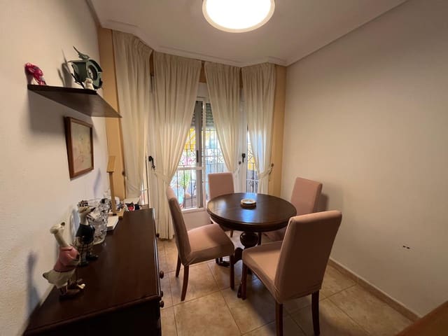 3 soverom Rekkehus til salgs i El Chaparral - La Siesta - La Torreta, Torrevieja med svømmebasseng - € 199 900 (Ref: 9191772)