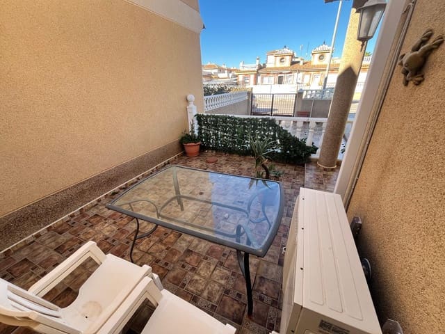 3 sypialnia Willa na sprzedaż w Playa Flamenca, Orihuela z basenem garażem - 237 000 € (Ref: 9628413)