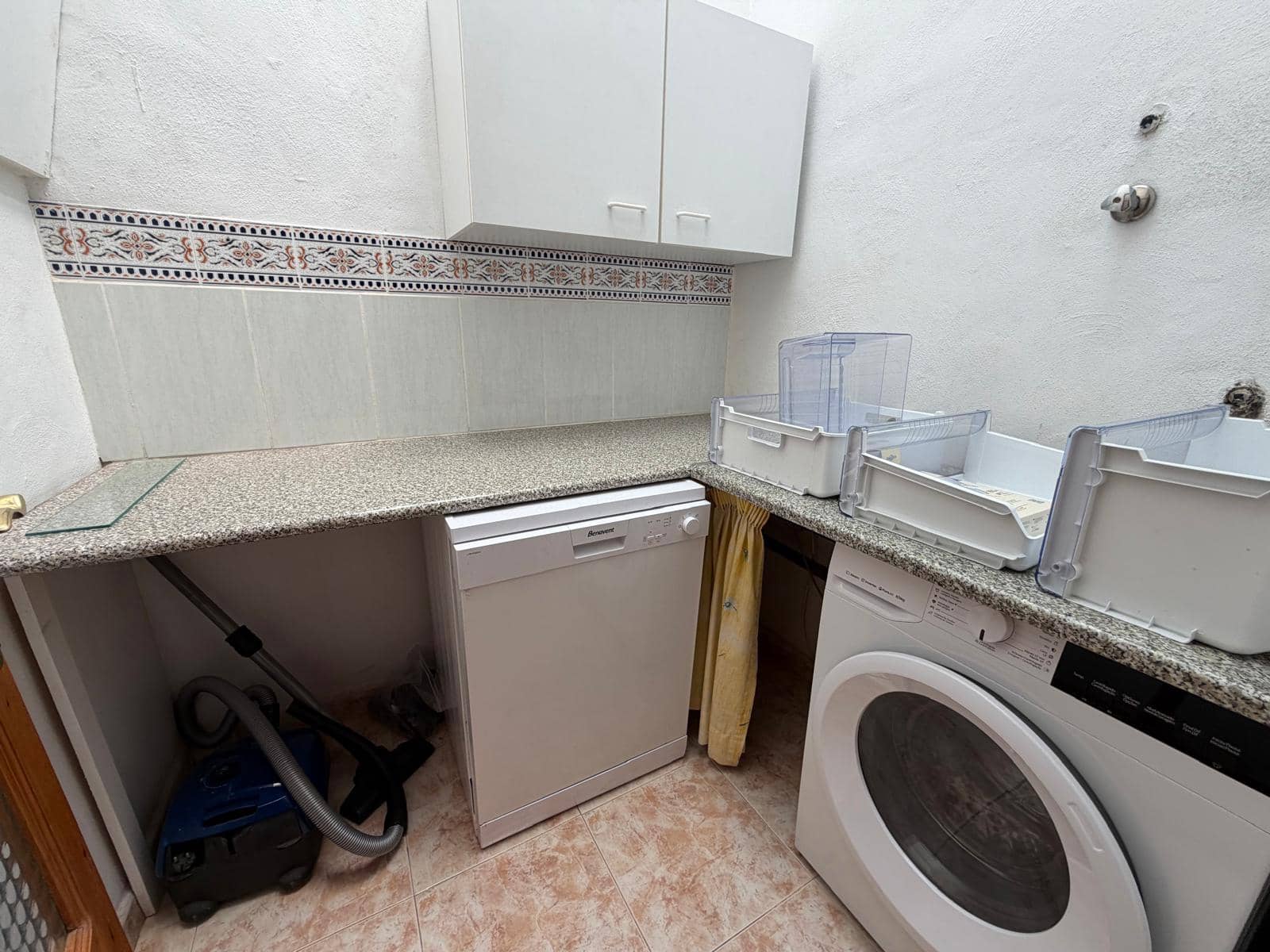 3 bedroom Terraced Villa for sale in Playa Flamenca with pool garage - € 209,000 (Ref: 9823204)