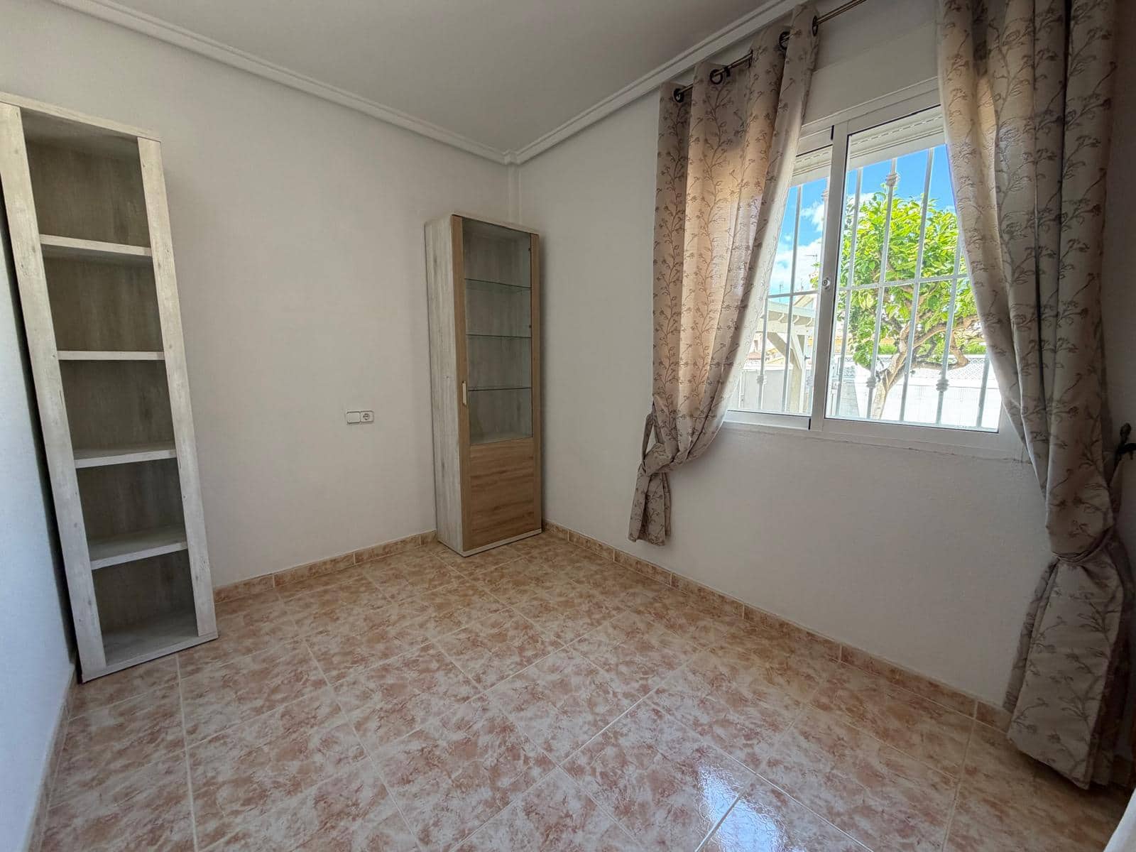 3 bedroom Terraced Villa for sale in Playa Flamenca with pool garage - € 209,000 (Ref: 9823204)