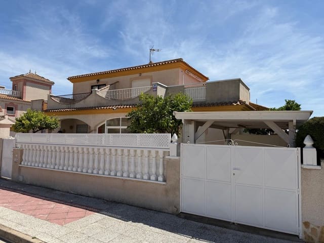 3 soveværelse Rækkehus til salg i Playa Flamenca, Orihuela med swimmingpool garage - € 209.000 (Ref: 9823204)