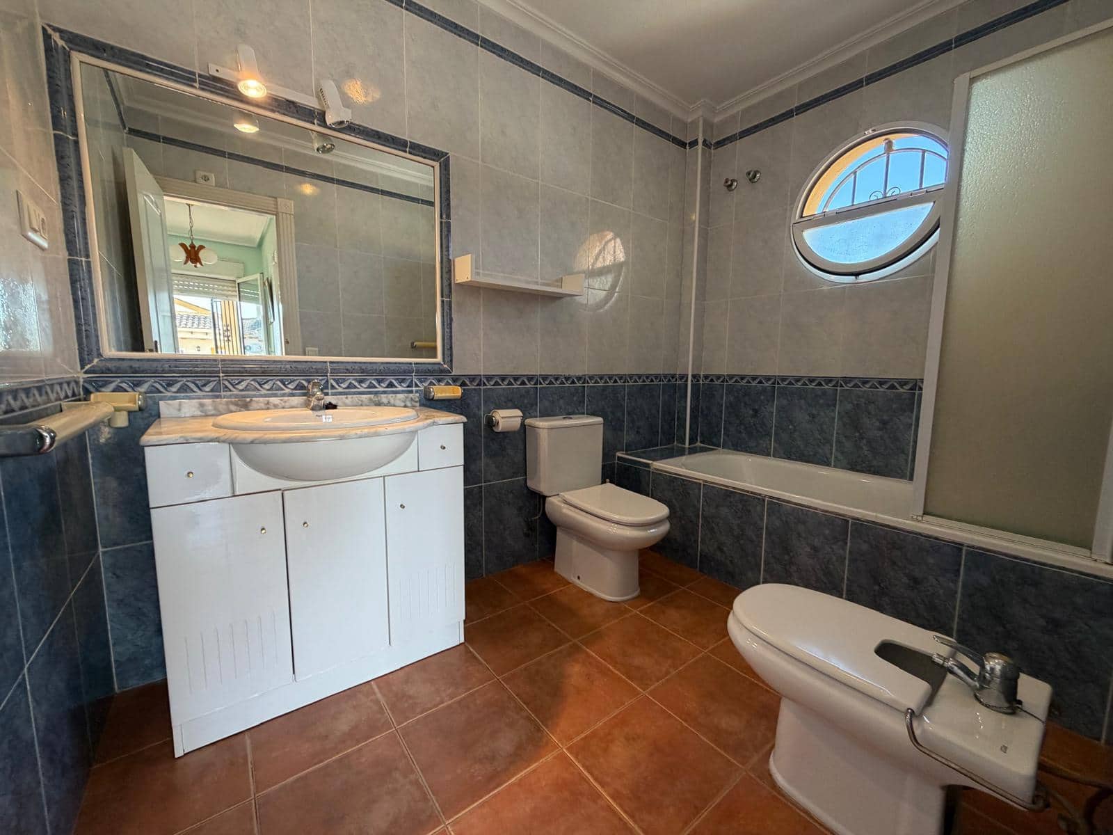 3 chambre Villa/Maison à vendre à Playa Flamenca avec piscine garage - 269 900 € (Ref: 9883693)