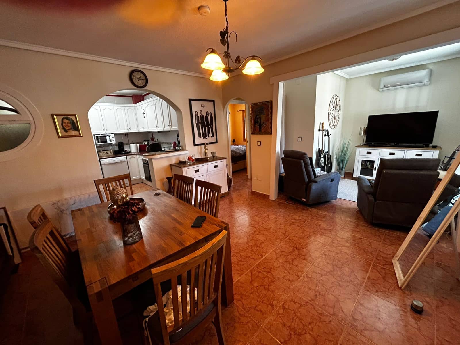 3 soveværelse Rækkehus til salg i Playa Flamenca med swimmingpool - € 274.000 (Ref: 9956338)