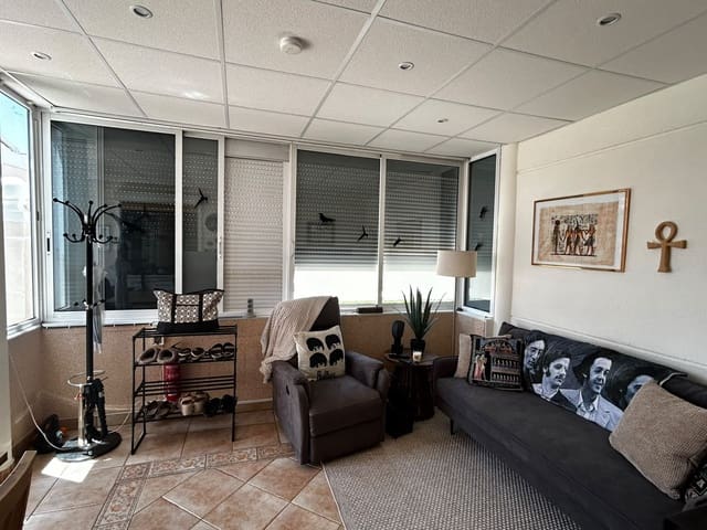 4 camera da letto Villetta a Schiera in vendita in Playa Flamenca, Orihuela con piscina - 274.000 € (Rif: 9956338)
