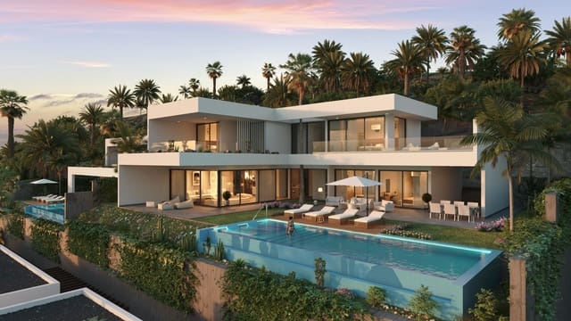 Chalet de 3 habitaciones en San Eugenio Alto, Adeje en venta con piscina garaje - 2.850.000 € (Ref: 10001229)