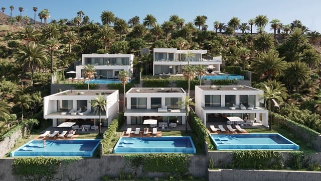 Chalet de 3 habitaciones en San Eugenio Alto, Adeje en venta con piscina garaje - 2.850.000 € (Ref: 10001229)