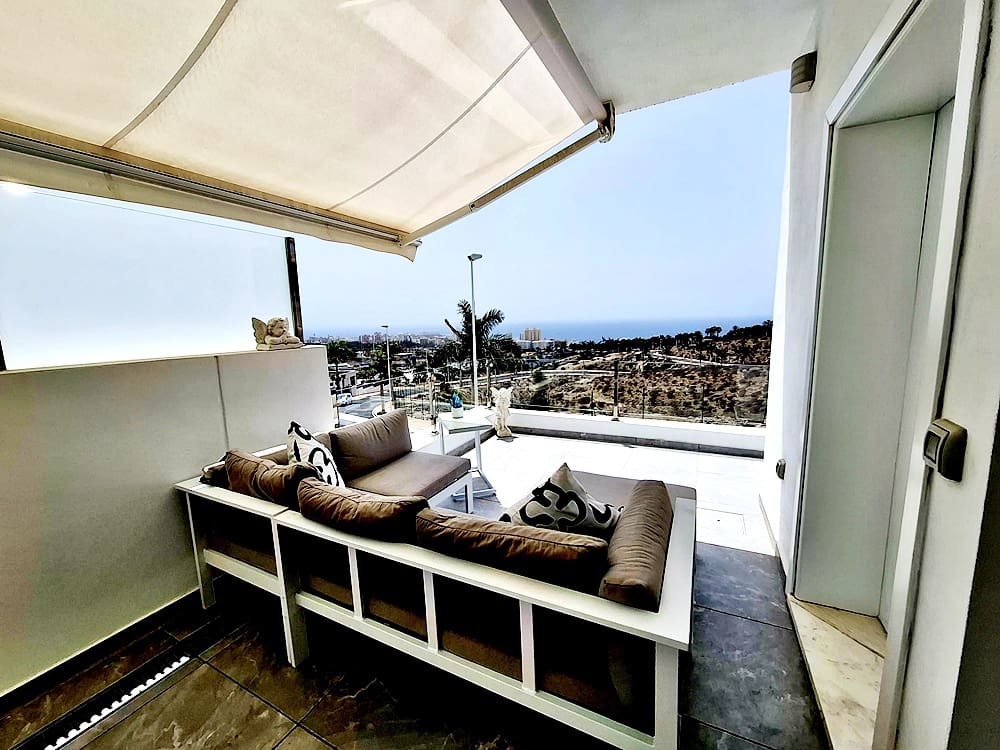 3 slaapkamer Villa te koop in Costa Adeje met zwembad garage - € 1.490.000 (Ref: 10034274)