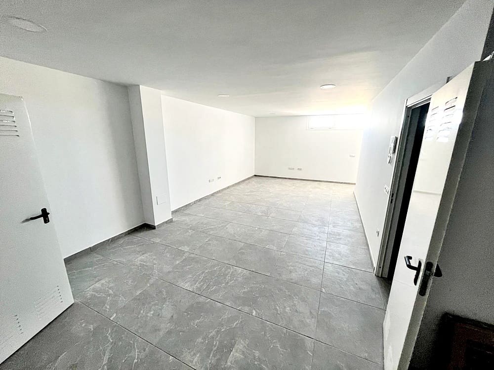 3 slaapkamer Villa te koop in Costa Adeje met zwembad garage - € 1.490.000 (Ref: 10034274)