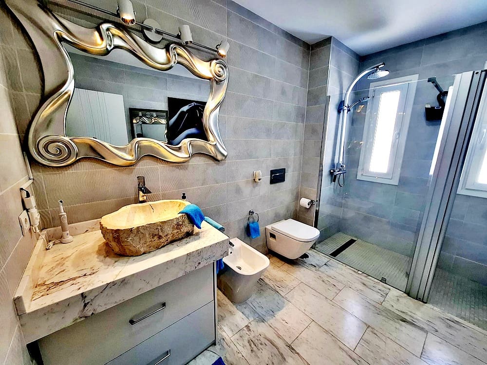 3 slaapkamer Villa te koop in Costa Adeje met zwembad garage - € 1.490.000 (Ref: 10034274)