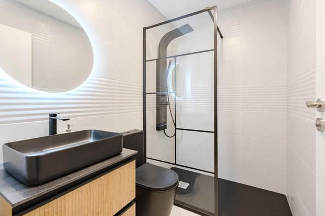 Casa de 3 habitaciones en Playa San Juan, Guía de Isora en venta con garaje - 549.500 € (Ref: 10179467)