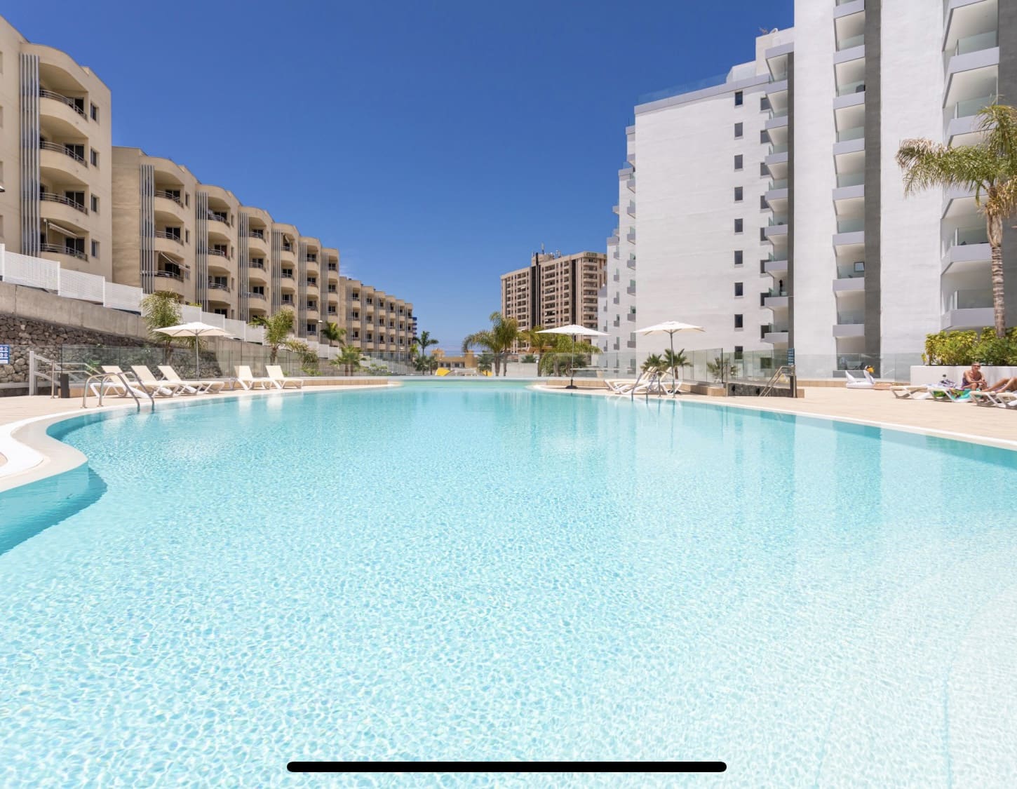 2 sypialnia Apartament na sprzedaż w Costa Adeje z basenem garażem - 1 600 000 € (Ref: 8782123)