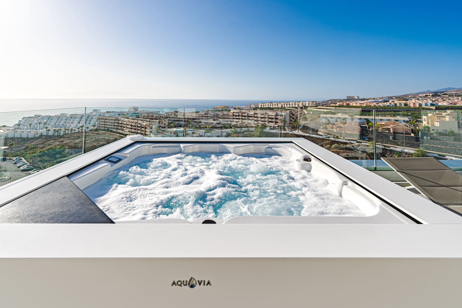 2 sypialnia Apartament na sprzedaż w Costa Adeje z basenem garażem - 1 600 000 € (Ref: 8782123)