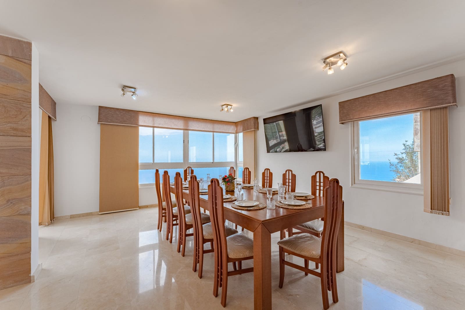 6 soveværelse Villa til salg i El Sauzal med garage - € 2.800.000 (Ref: 8952287)