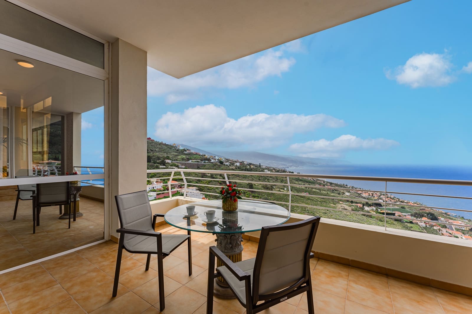 6 soveværelse Villa til salg i El Sauzal med garage - € 2.800.000 (Ref: 8952287)