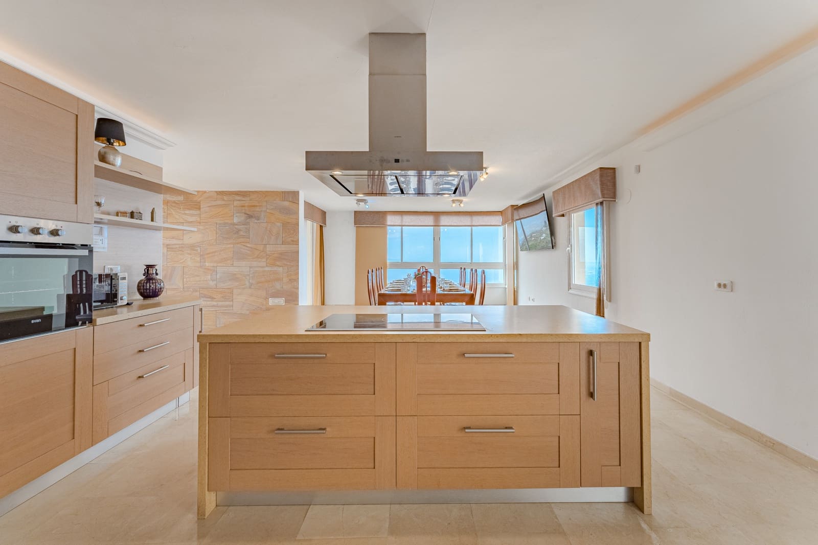 6 soveværelse Villa til salg i El Sauzal med garage - € 2.800.000 (Ref: 8952287)