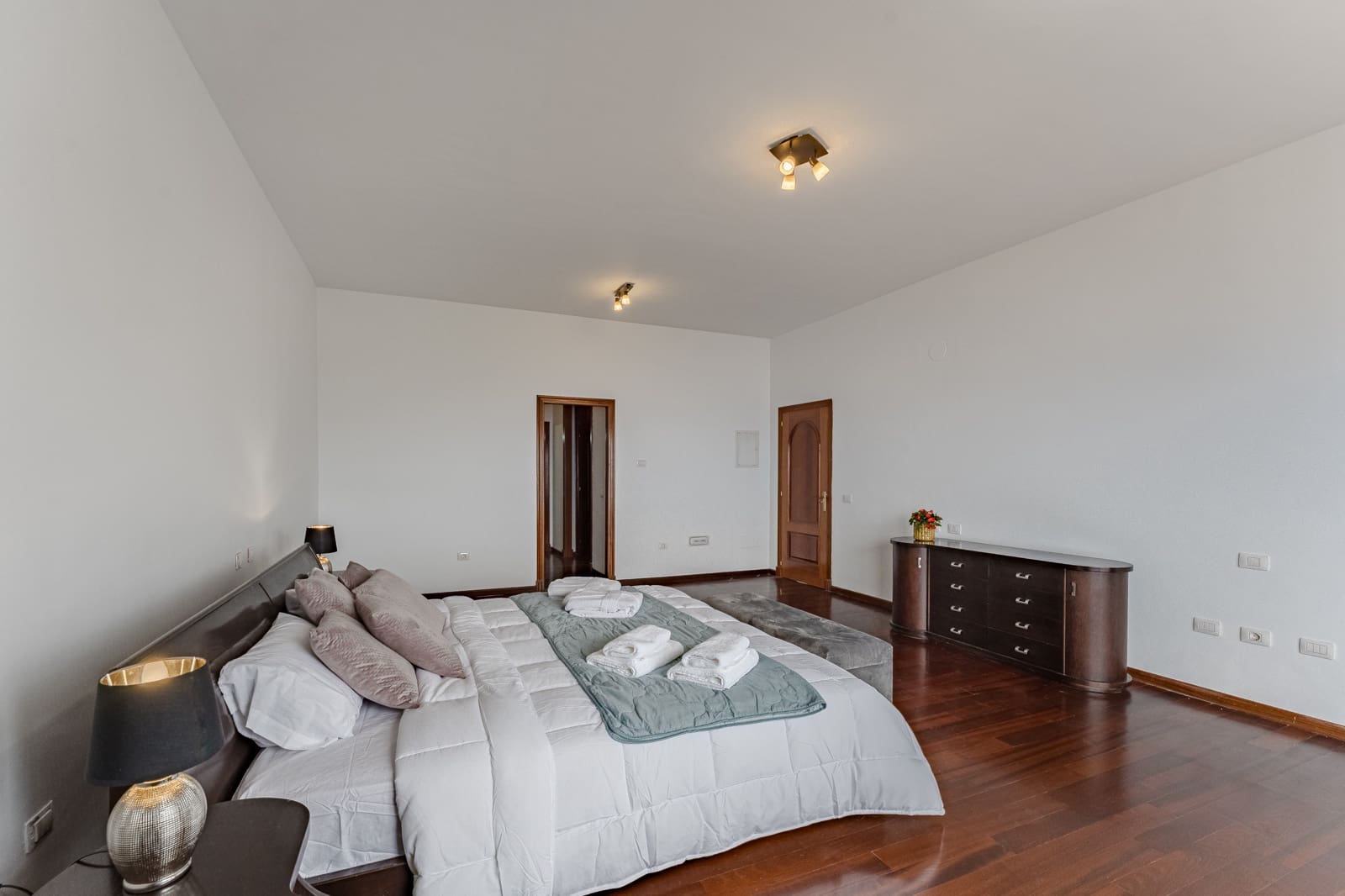 6 soveværelse Villa til salg i El Sauzal med garage - € 2.800.000 (Ref: 8952287)