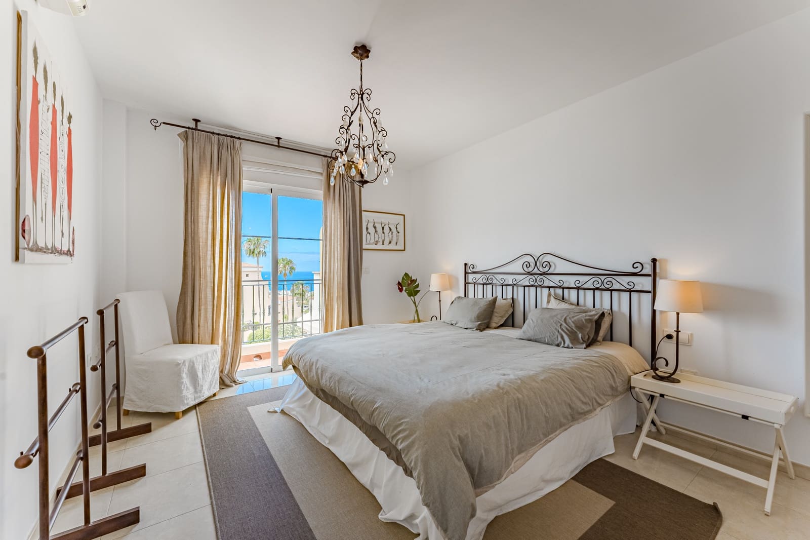 3 soverom Leilighet til salgs i Costa Adeje med svømmebasseng garasje - € 695 000 (Ref: 9013118)