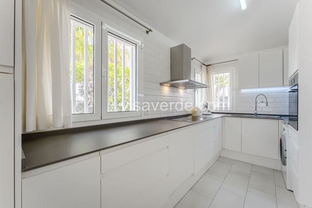 3 quarto Moradia para venda em Amarilla Golf, San Miguel de Abona com piscina garagem - 849 000 € (Ref: 9172442)