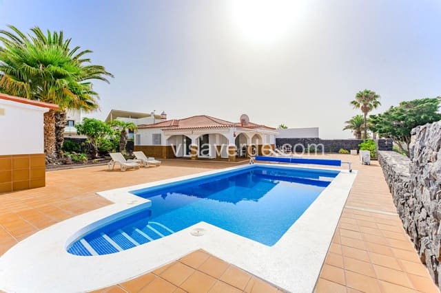 3 quarto Moradia para venda em Amarilla Golf, San Miguel de Abona com piscina garagem - 849 000 € (Ref: 9172442)