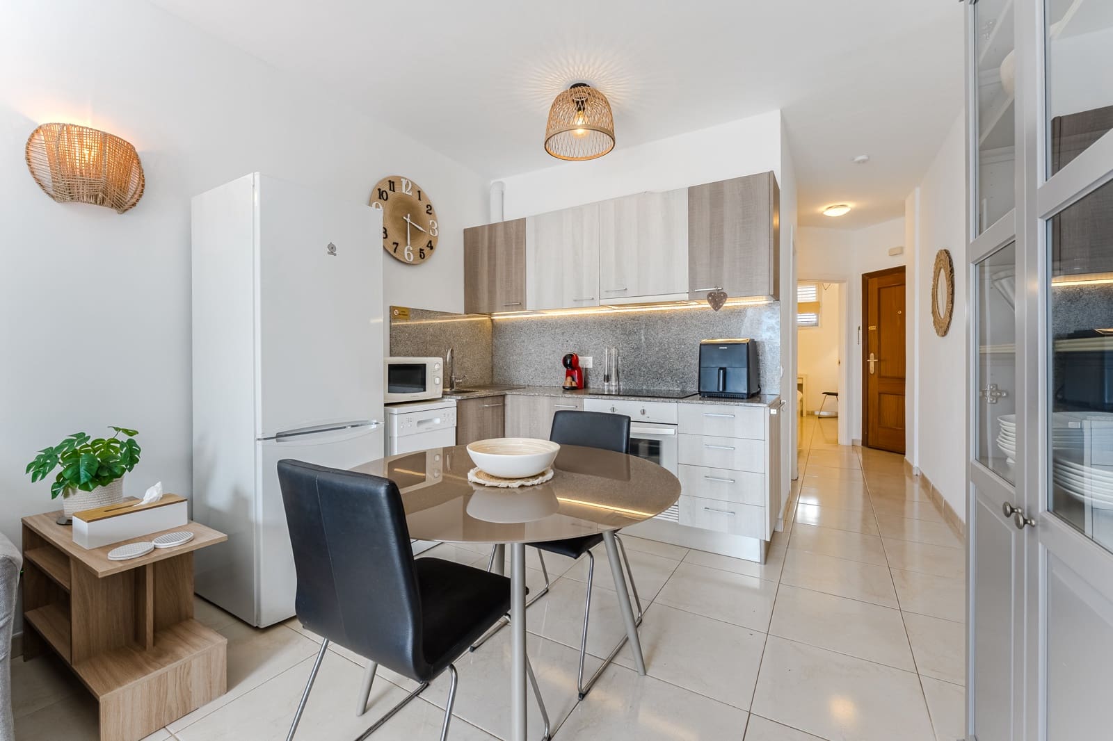 1 soverom Leilighet til salgs i Playa Paraiso med svømmebasseng - € 274 000 (Ref: 9267764)