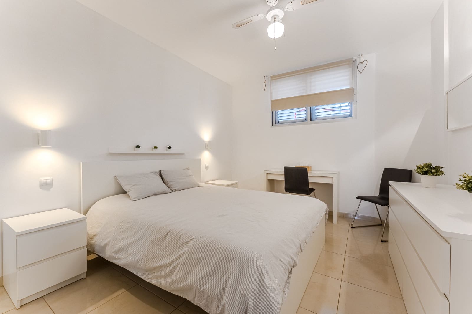 1 soverom Leilighet til salgs i Playa Paraiso med svømmebasseng - € 274 000 (Ref: 9267764)