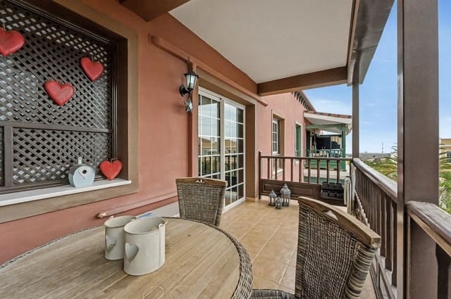 3 soveværelse Lejlighed til salg i Las Chafiras (San Miguel), San Miguel de Abona med swimmingpool garage - € 310.000 (Ref: 9329844)