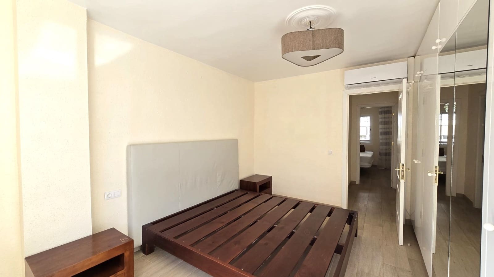 2 quarto Apartamento para venda em Los Cristianos com piscina - 355 000 € (Ref: 9409875)